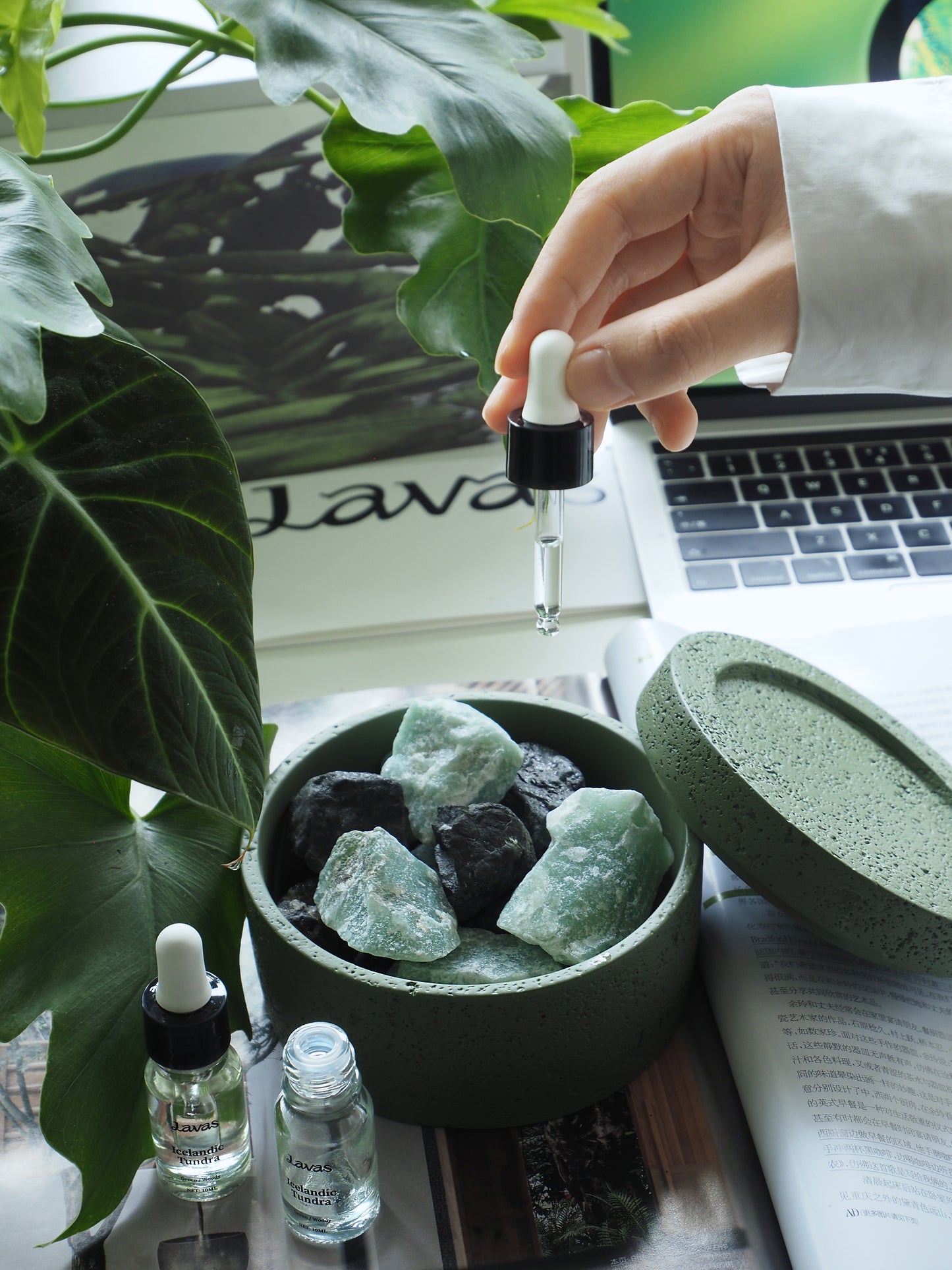 ICELANDIC TUNDRA Aromatherapy crystals